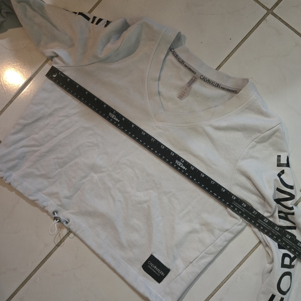 Calvin Klein Performance V Neck Cropped Sweatshirt Cinched Waist Lg Short Hoodie - Picture 14 of 15